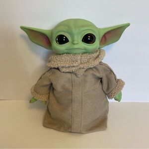 Star Wars The Child Grogu Baby Yoda Madalorian